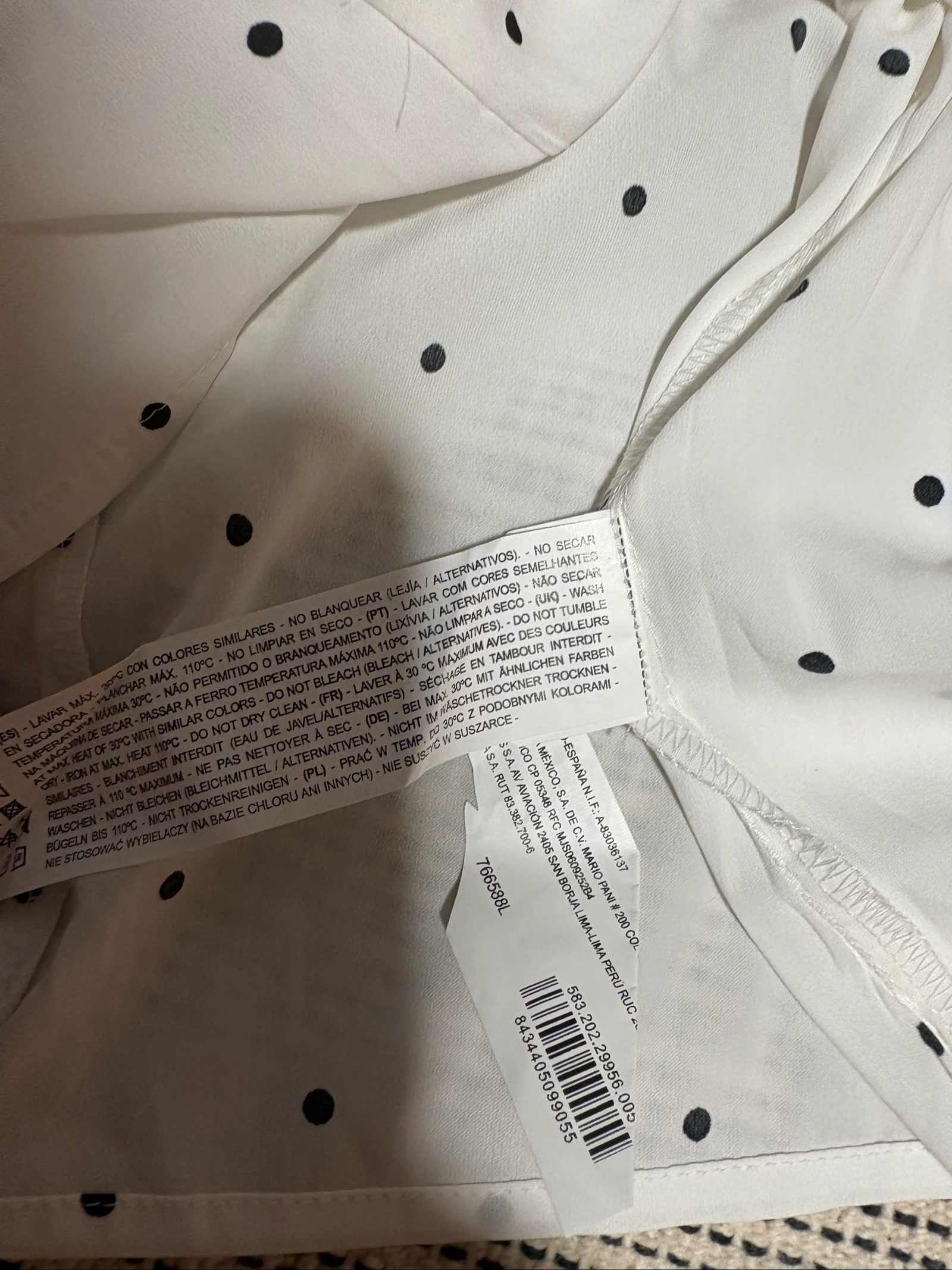 blusa sfera lunares branca preta nova com etiqueta m m2m blusa de bolinhas neufs avec etiqueta – photo 4